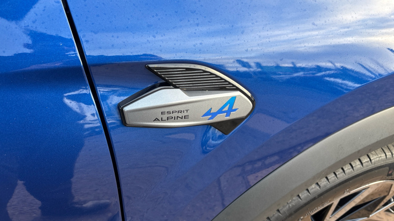 Renault Symbioz 1.6 E-Tech FHEV 145 Iconic Esprit Alpine 5dr Auto Hybrid Estate